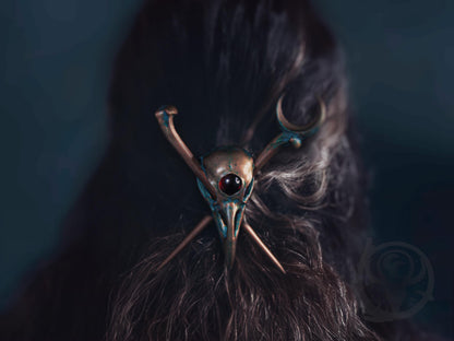 Raven skull hair pin (Small), Copper Patina paint scheme